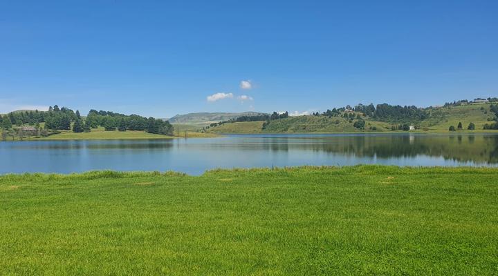 Lake Lintrose Self-catering Cottages