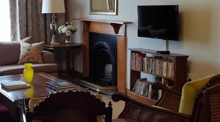 Uniondale Manor Guesthouse