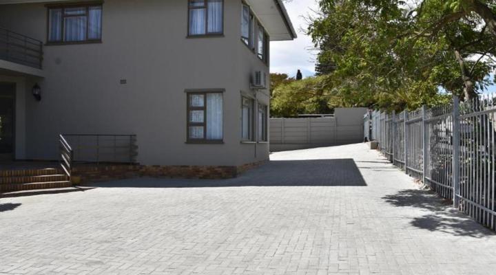 34onLincoln Guesthouse