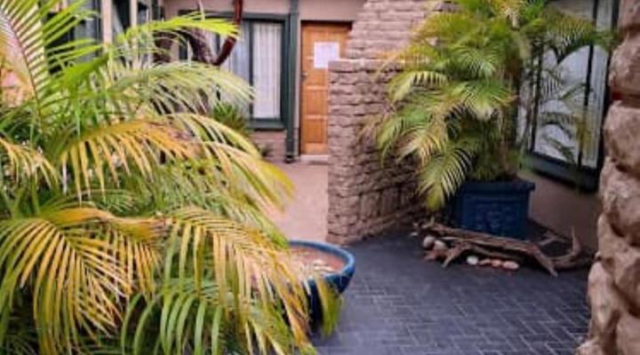 Dula Monate Holiday Flats