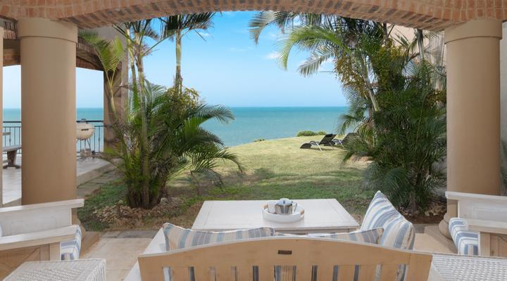 Escape to a Beach Villa in Sheffield Beach, Salt Rock