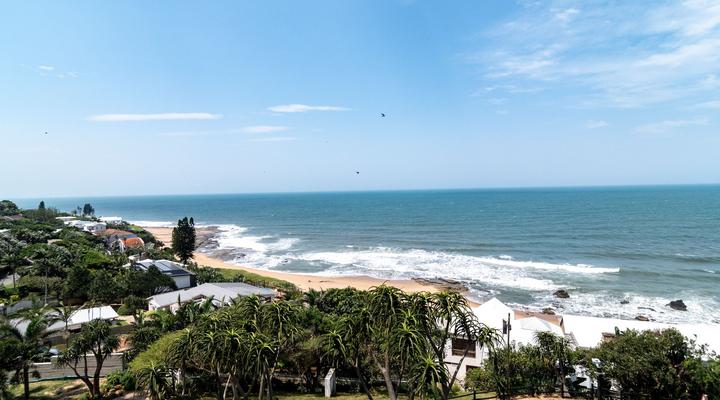 Escape to a Beach Villa in Sheffield Beach, Salt Rock