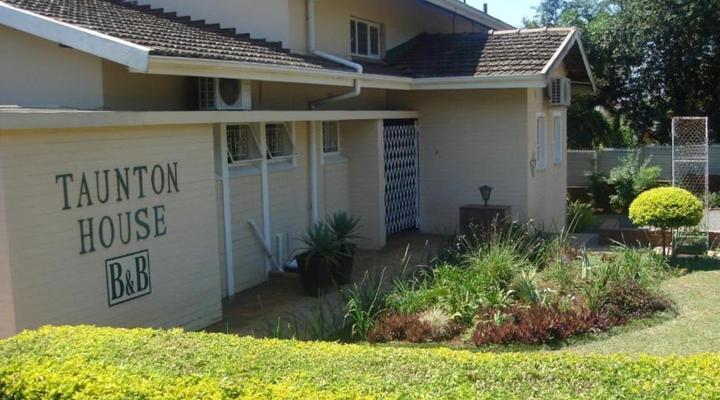 Taunton House Bed & Breakfast