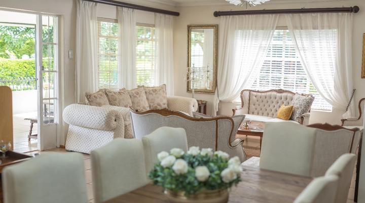 Rose & Ivy Guesthouse