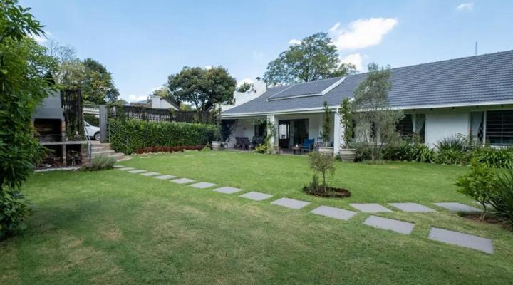 Lovely Garden Unit Parktown North