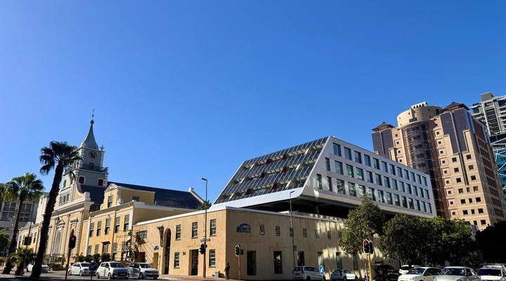 Bree Street Apartment - Explore, Eat, Experience Cape Town