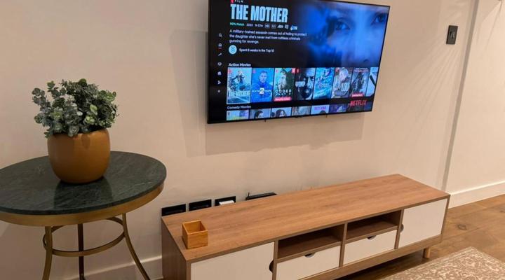 Bree Street Apartment - Explore, Eat, Experience Cape Town