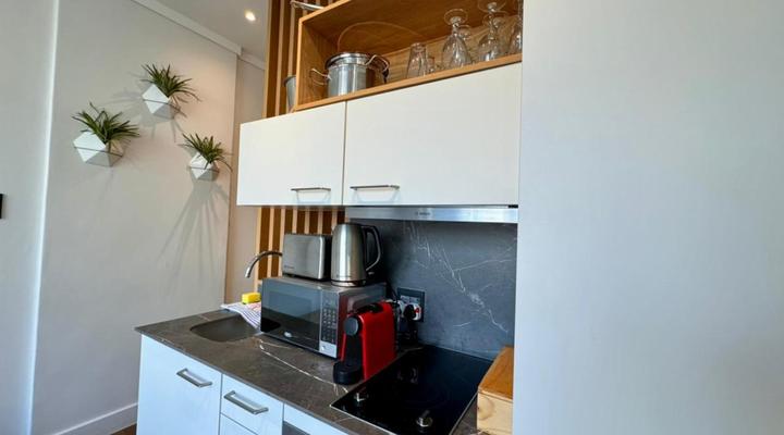 Bree Street Apartment - Explore, Eat, Experience Cape Town