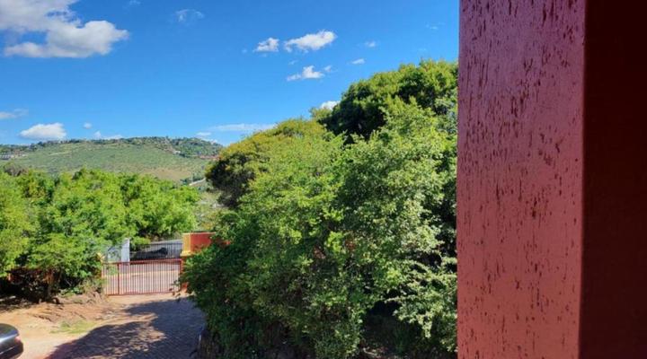 Fifty Galena, Affordable luxury