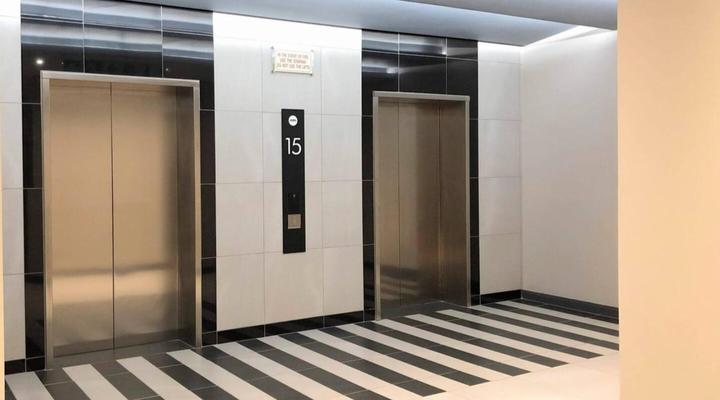 Menlyn Main Penthouse 1217