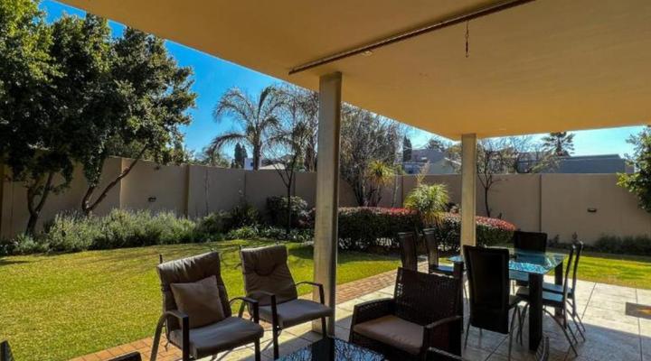 Sizanazo Guest House