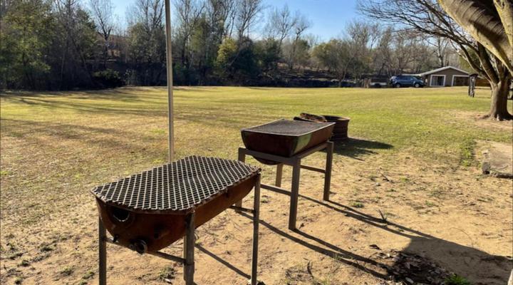 Riverside Cottages and Campsite