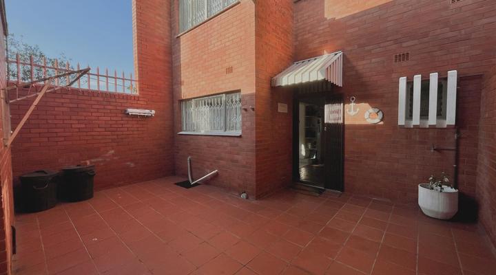 Dolphin View Self Catering