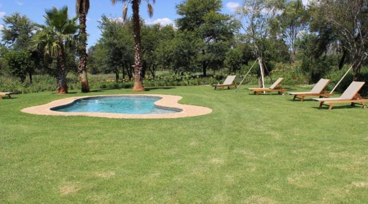 Esther's Country Lodge