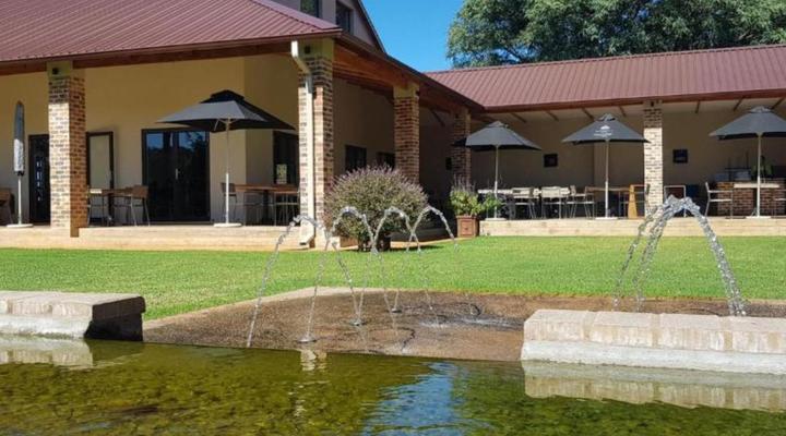 Esther's Country Lodge