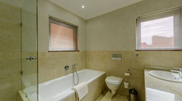 San Lameer Villa 14328- 4 Bedroom Delxue