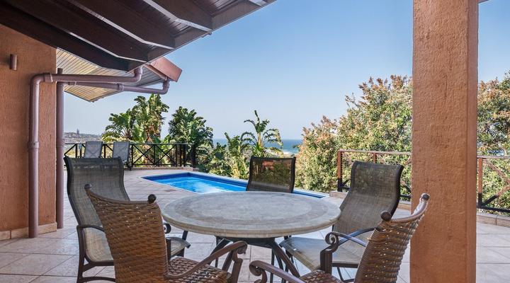 San Lameer Villa 14328- 4 Bedroom Delxue