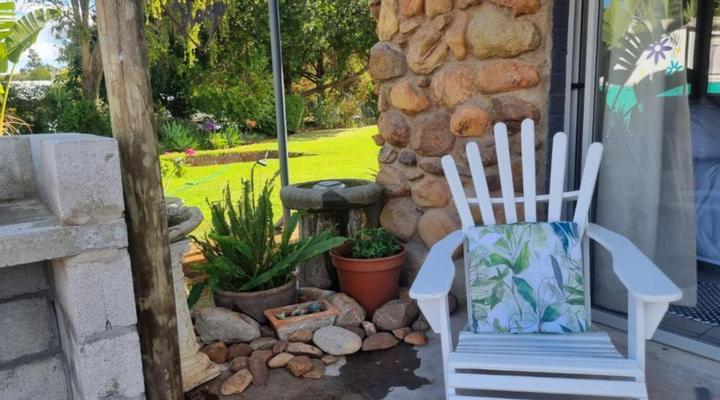 Angel 8 AirBnB Self-catering Accommodation