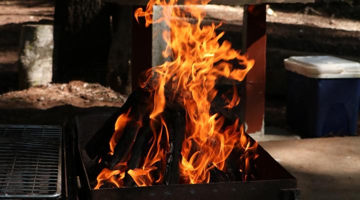 Red Cliff Lodge – Off-Grid Self Catering Eco Retreat