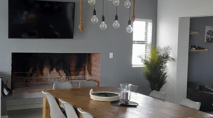 C-Rock Holiday House