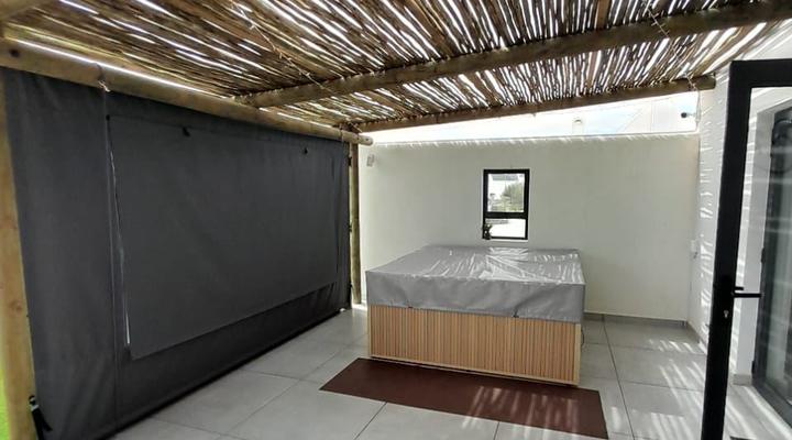 C-Rock Holiday House