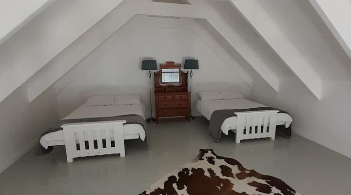 C-Rock Holiday House