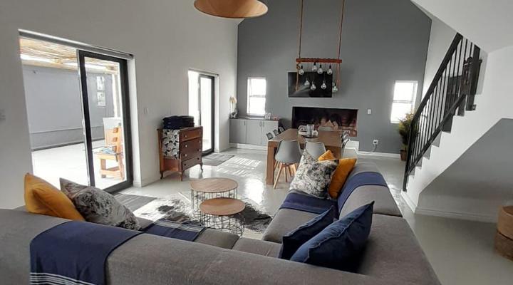 C-Rock Holiday House