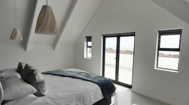 C-Rock Holiday House