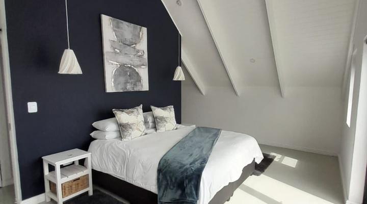 C-Rock Holiday House