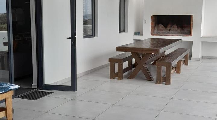 C-Rock Holiday House