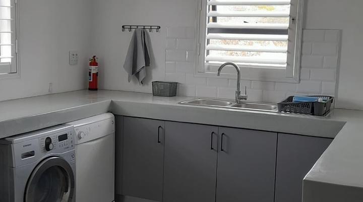 C-Rock Holiday House