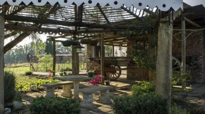 Miss Chrissie's Country House