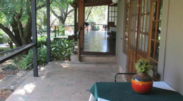 Tuskers Bush Lodge