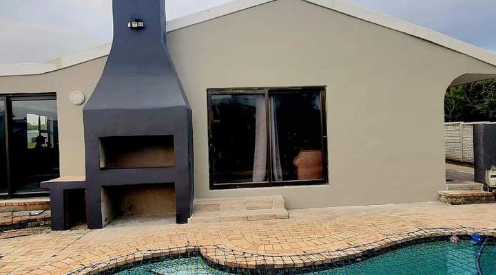 Atlantis Haven Self Catering Accommodation- Sunrise On Sea