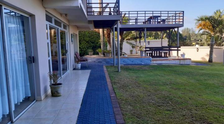 Sea La Vie - Southport