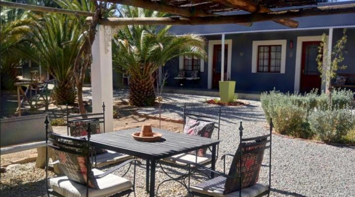 Die Blou Nartjie Guesthouse and Restaurant