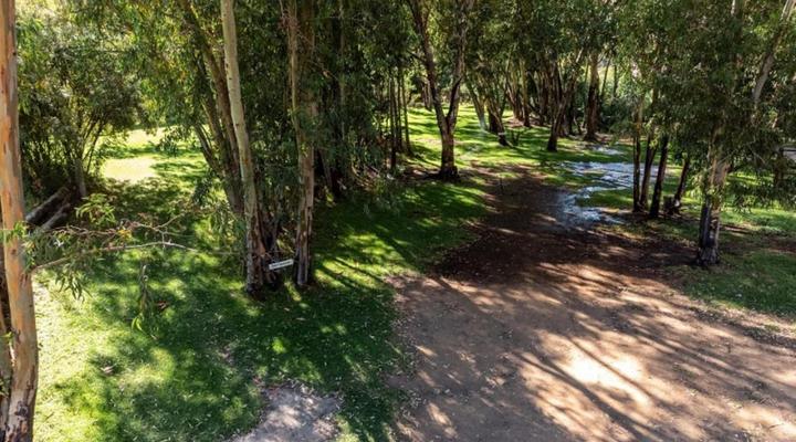 Balie's Gat Camp and Accommodation