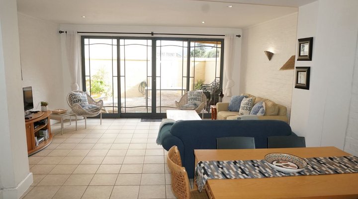 Abalone Beach Cottages