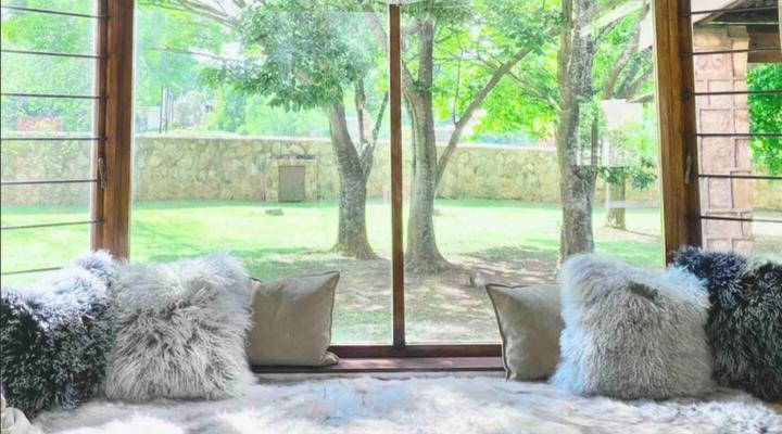 Critchley Stone Villa