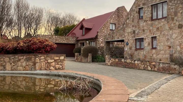 Critchley Stone Villa