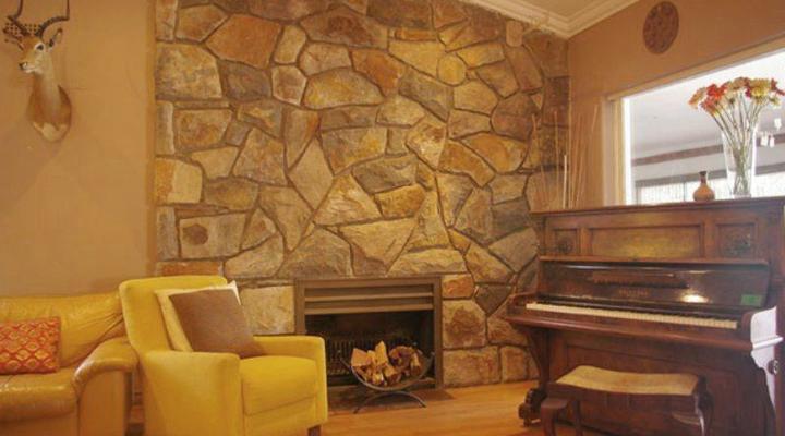 Lazaro's Guest House and Conference Centre