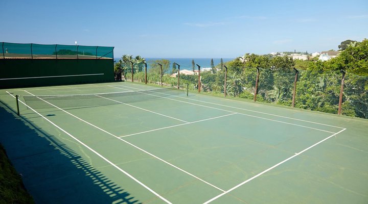 Chaka's Rock Chalets