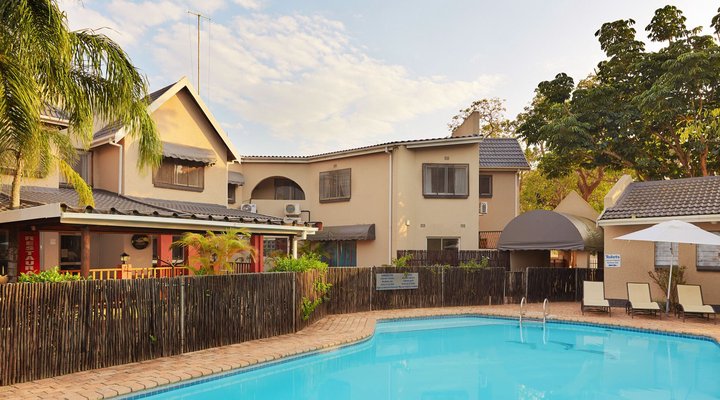 Lake View Cabanas
