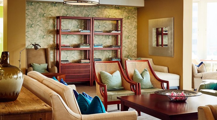 The Palace All-Suite