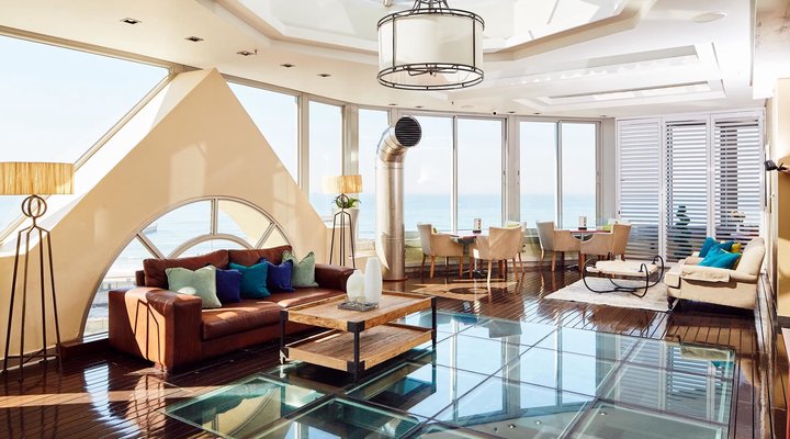 The Palace All-Suite