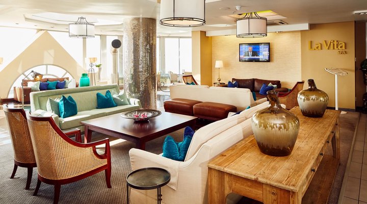The Palace All-Suite