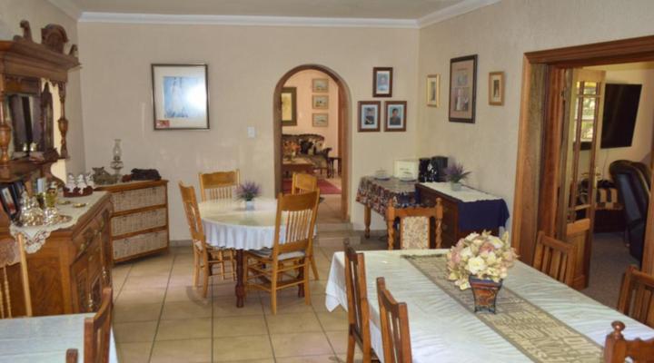 Pecan Grove Guesthouse