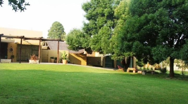 Pecan Grove Guesthouse