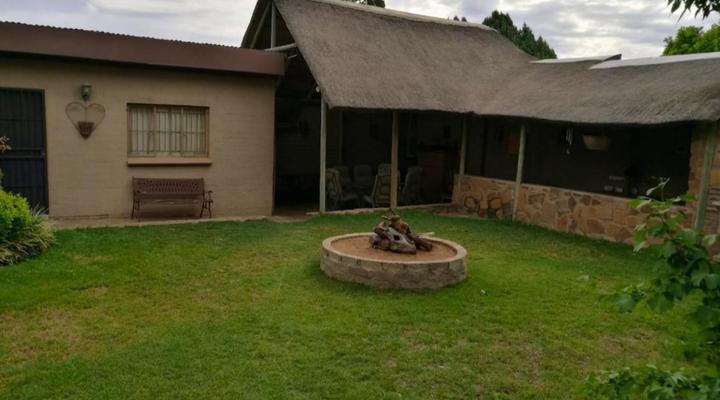 Pecan Grove Guesthouse