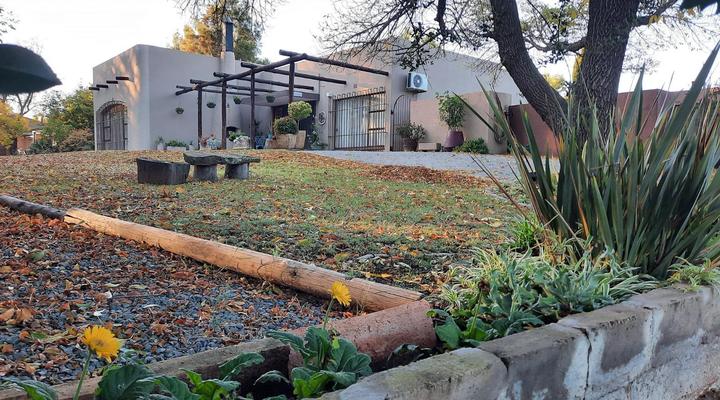 Pecan Grove Guesthouse